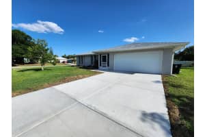 400 SW Buxton Avenue, Port Saint Lucie, FL 34983 - MLS#R11082798