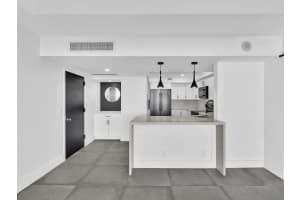 2425 Presidential Way 1101 West Palm Beach, FL 33401 - Off Market