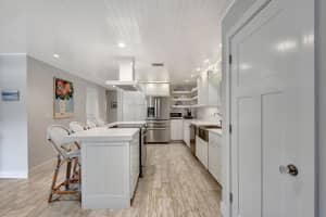 14 5th Street, Delray Beach, FL 33444 - MLS#R11082823