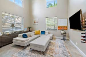 MLS# R11082825, Lake Worth, Florida 33467