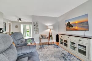 3210 Meridian Way S 10, Palm Beach Gardens, FL 33410 Sold 07/18/25