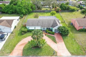 1725 SE Elkhart Terrace, Port Saint Lucie, FL 34952 Sold 07/09/25