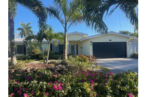 1028 Se 13th Court, Deerfield Beach