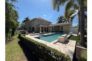 155 Arklow Avenue, Jupiter, FL 33458 Sold 06/02/25