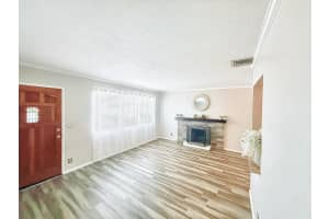 953 Churchill Road, West Palm Beach, FL 33405 Sold 10/31/25