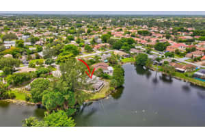 3955 NW 3rd Court, Deerfield Beach, FL 33442 - MLS#R11082951