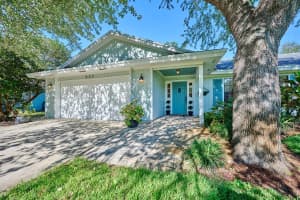 527 10th Court, Vero Beach, FL 32962 Sold 07/03/25