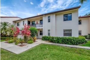 7956 Eastlake Drive E 16-e, Boca Raton