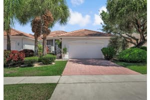 9818 Crescent View Drive S, Boynton Beach