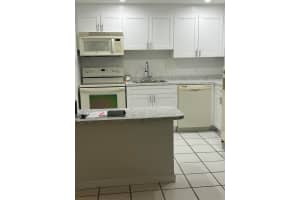 1681 NW 70th Avenue 102, Plantation, FL 33313 - MLS#R11083165