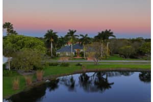 2440 Golf Brook Drive, Wellington