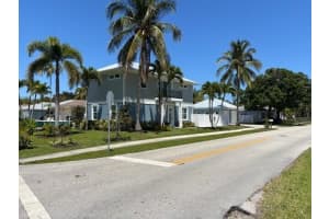 425 Hugh Street, Jupiter, FL 33458 - MLS#R11083175