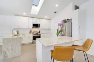 1931 Oak Berry Circle, Wellington, FL 33414 Sold 07/15/25