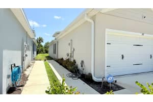257 Raspberry Road, Fort Pierce, FL 34981 - MLS#R11083207