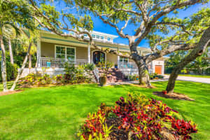 2 Fieldway Drive, Sewalls Point, FL 34996 Sold 06/13/25