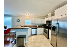 309 Hibiscus Dr Drive, Deerfield Beach, FL 33442 Sold 10/10/25