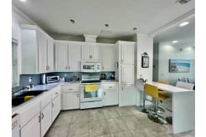 413 Hibiscus Drive, Deerfield Beach, FL 33442 - MLS#R11083263