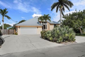 5105 SE Matousek Street, Stuart, FL 34997 Sold 09/30/25