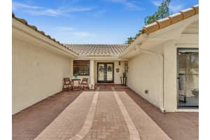 6979 Villas Drive W, Boca Raton, FL 33433 Sold 06/17/25
