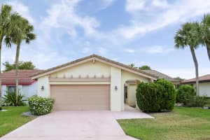 5695 Lakeview Mews Drive, Boynton Beach, FL 33437 - MLS#R11083340