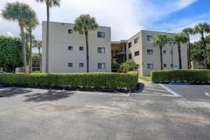 5370 Las Verdes Circle 324, Delray Beach, FL 33484 - MLS#R11083377