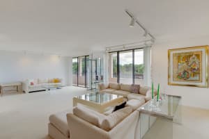 4770 Fountains Drive 302, Lake Worth, FL 33467 Sold 10/24/25