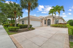 8172 SE Palm Hammock Lane, Hobe Sound, FL 33455 Sold 09/02/25