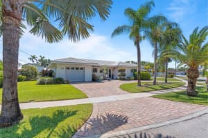 998 SW 11th Court, Boca Raton, FL 33486 Sold 07/03/25