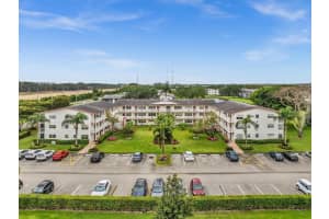 576 Fanshaw N 576, Boca Raton