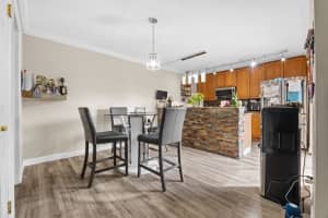 953 Springdale Circle 95, Palm Springs