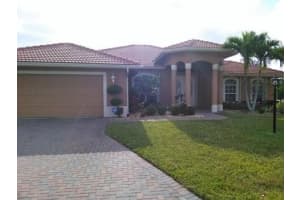376 Sw Quiet Woods, Port Saint Lucie