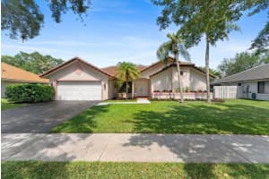 720 Culpepper Terrace, Davie, FL 33325 Sold 06/20/25