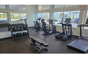 880 Horizons W 112, Boynton Beach, FL 33435 Sold 10/16/25