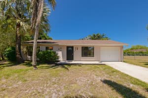 207 SW Bridgeport Drive, Port Saint Lucie, FL 34953 Sold 09/29/25