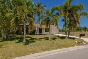 207 SW Bridgeport Drive, Port Saint Lucie, FL 34953 Sold 09/29/25