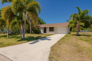 207 SW Bridgeport Drive, Port Saint Lucie, FL 34953 Sold 09/29/25