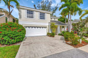 9 Admirals Court, Palm Beach Gardens, FL 33418 Sold 10/20/25