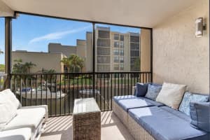 15 Royal Palm Way 2060, Boca Raton, FL 33432 Sold 06/02/25