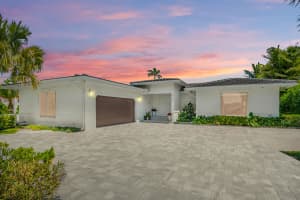 820 N Atlantic Drive, Lantana, FL 33462 Sold 05/28/25