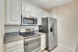 780 S Sapodilla Avenue 203, West Palm Beach, FL 33401 - MLS#R11083850