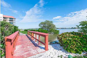 7020 Half Moon Circle 210, Hypoluxo, FL 33462 - MLS#R11083853