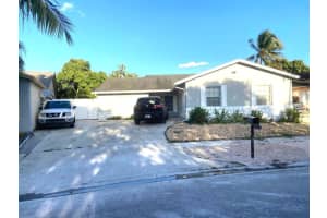 5830 Lincoln Circle W, Lake Worth, FL 33463 Sold 06/20/25