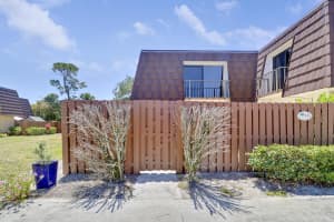5895 SE Riverboat Drive 435, Stuart, FL 34997 Sold 07/16/25