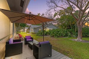 2707 Lowson Boulevard B, Delray Beach, FL 33445 Sold 06/27/25