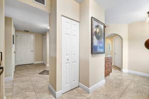 MLS# R11083902, Lake Worth, Florida 33467