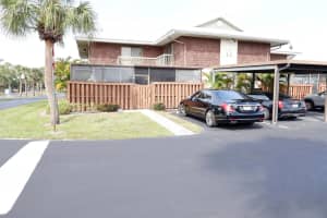 3302 Se Guinevere Lane, Port Saint Lucie
