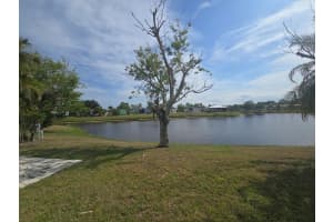 61 Calle De Lagos, Fort Pierce, FL 34951 - MLS#R11083909
