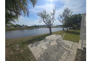 61 Calle De Lagos, Fort Pierce, FL 34951 - MLS#R11083909