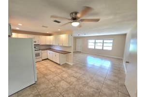 7902 Lockwood Drive, Fort Pierce, FL 34951 Sold 06/13/25