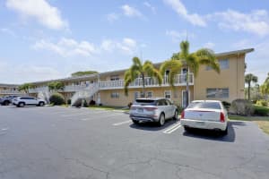 2223 Ne 1st Court 105, Boynton Beach